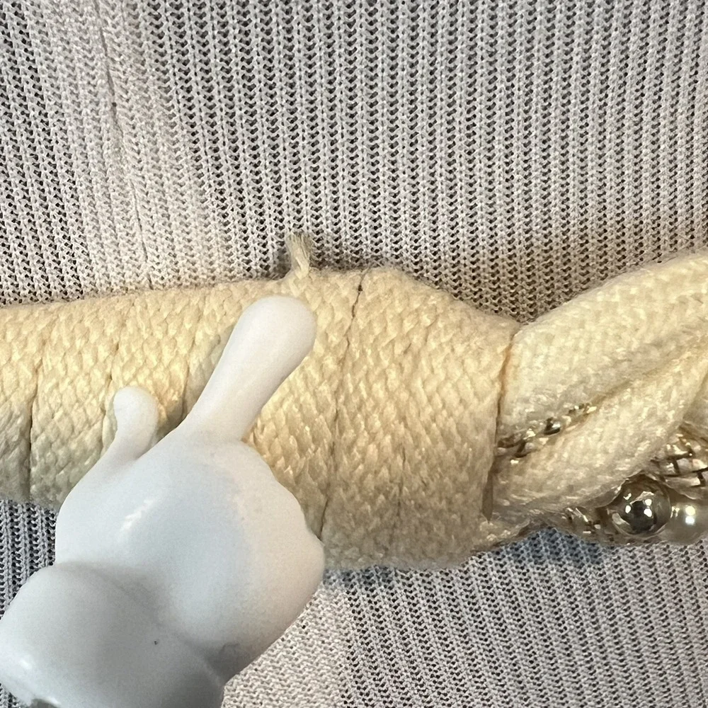 Vintage Women's Braided Woven Belt Macrame Size S/M Ivory Tan Gold Tone